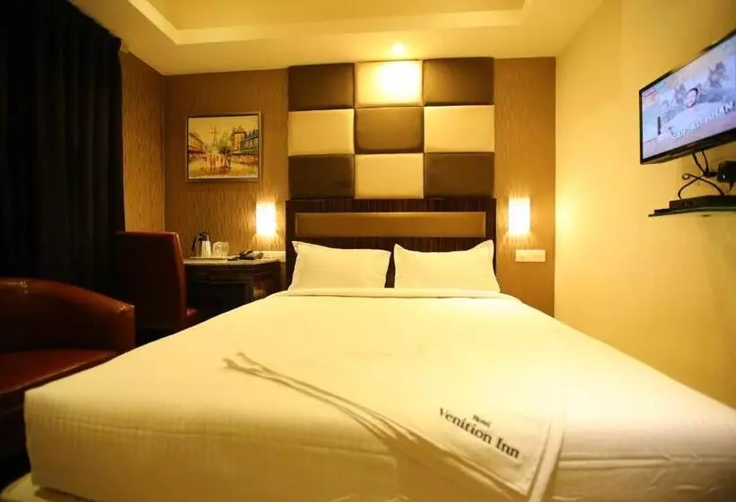ホテル Venition Inn