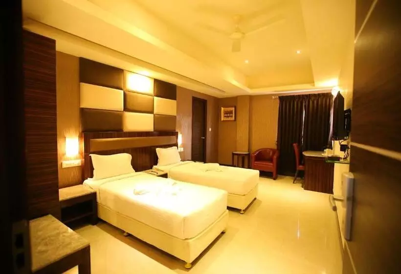 ホテル Venition Inn