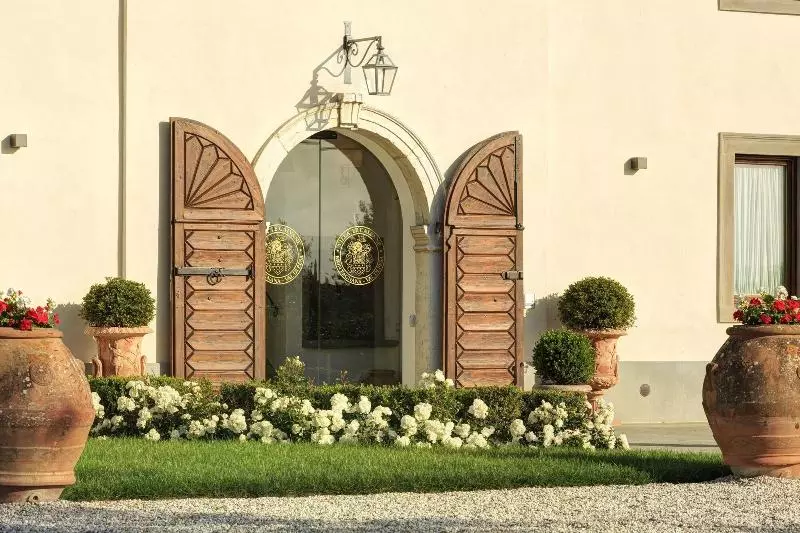 ホテル Villa Le Calvane