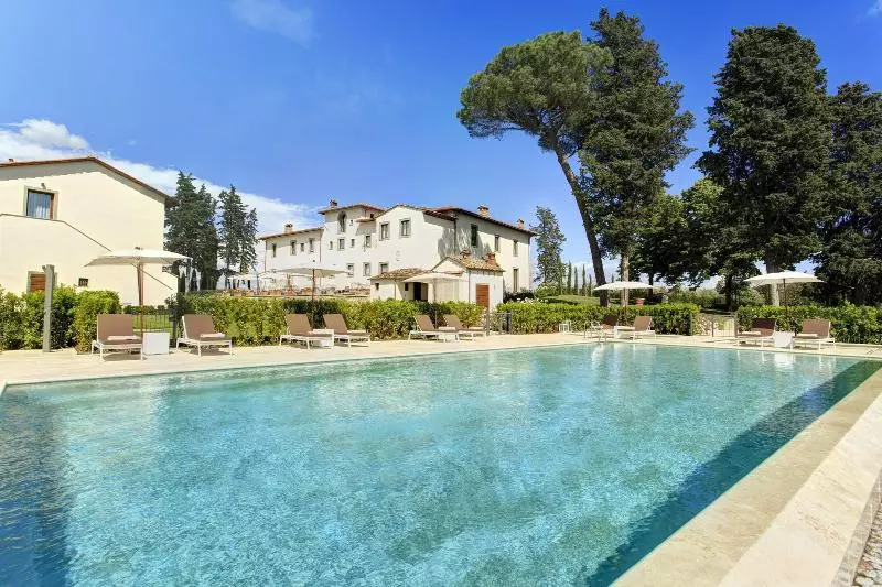 ホテル Villa Le Calvane