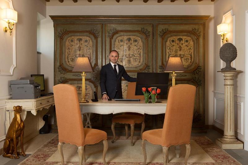 ホテル Villa Le Calvane