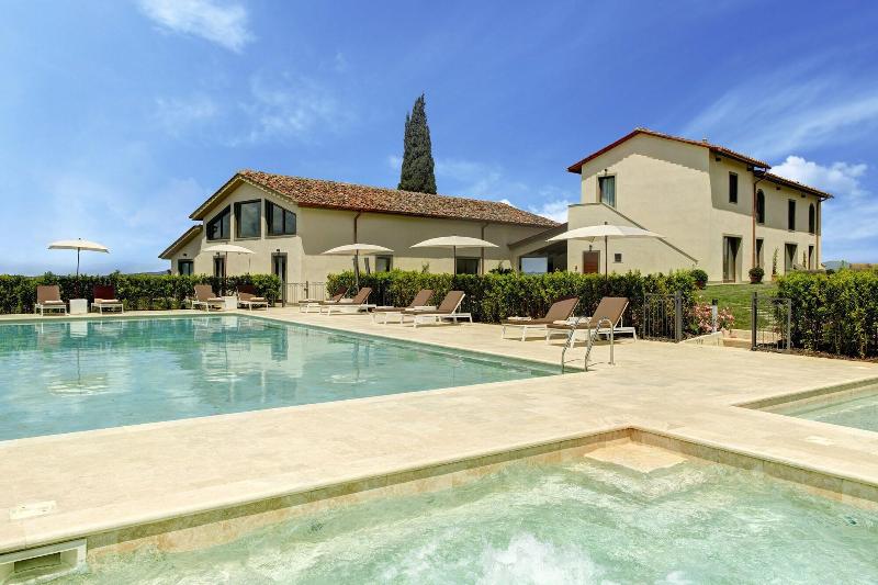 ホテル Villa Le Calvane