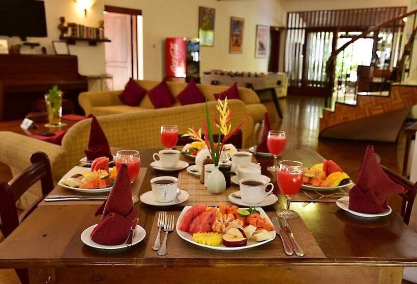 ベッドアンドブレックファースト Colombo Villa At Cambridge Place