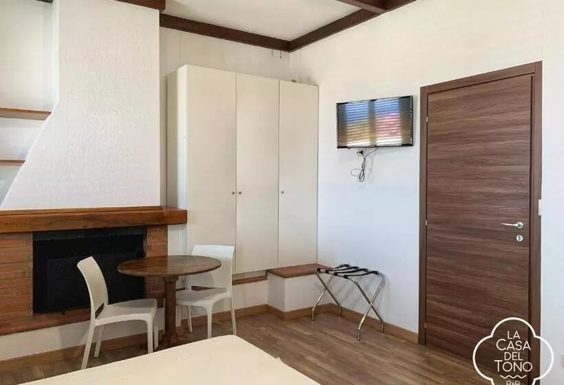 ベッドアンドブレックファースト La Casa Del Tono