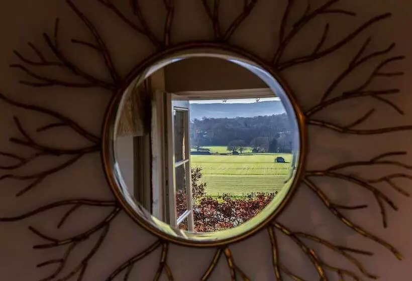 Hotelli Cowdray Lodge