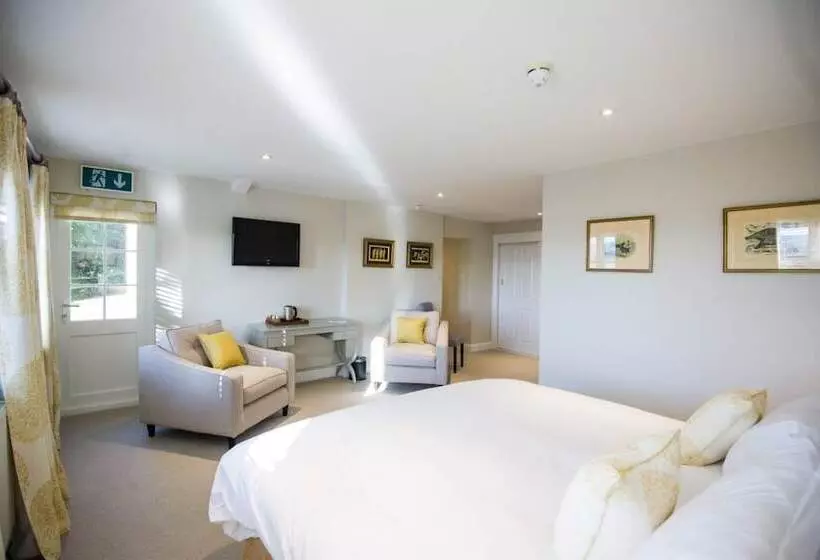 Hotelli Cowdray Lodge