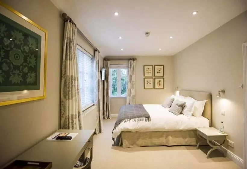 Hotelli Cowdray Lodge