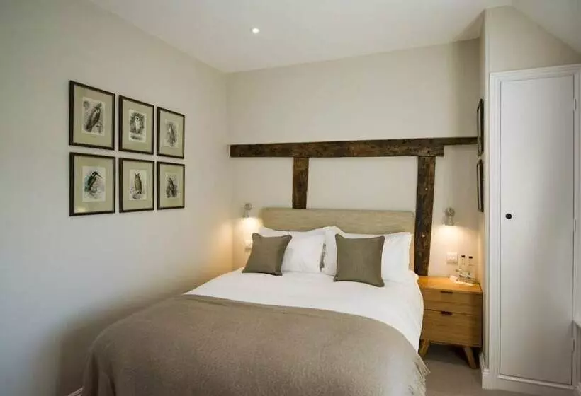 Hotelli Cowdray Lodge