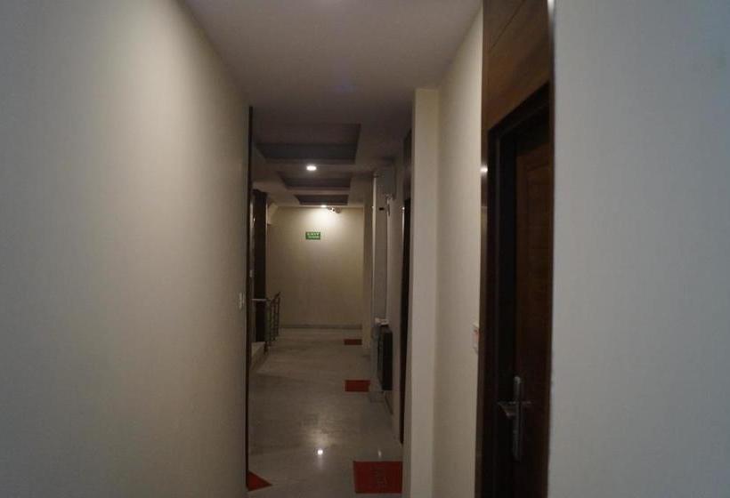 בית מלון כפרי Optimum Oxford International