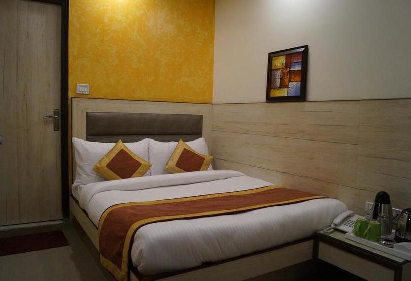 בית מלון כפרי Optimum Oxford International