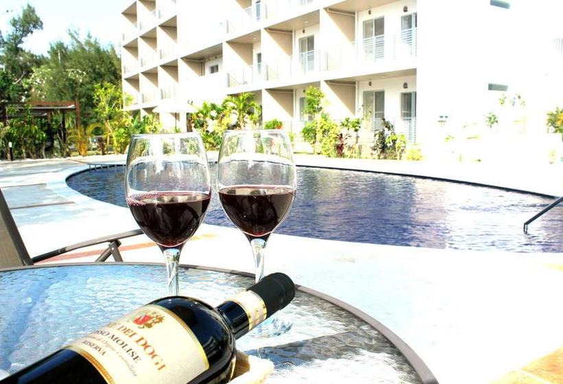 בית מלון כפרי Resort Class Inn Onna Village