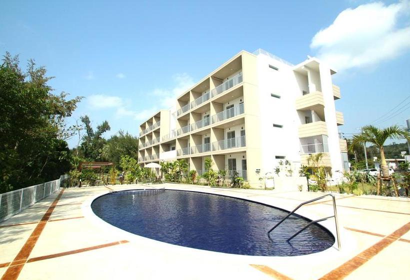 בית מלון כפרי Resort Class Inn Onna Village