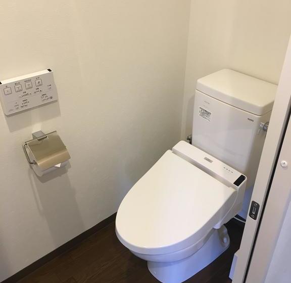 בית מלון כפרי Resort Class Inn Onna Village