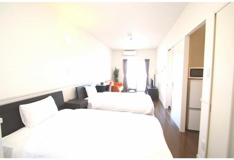 בית מלון כפרי Resort Class Inn Onna Village