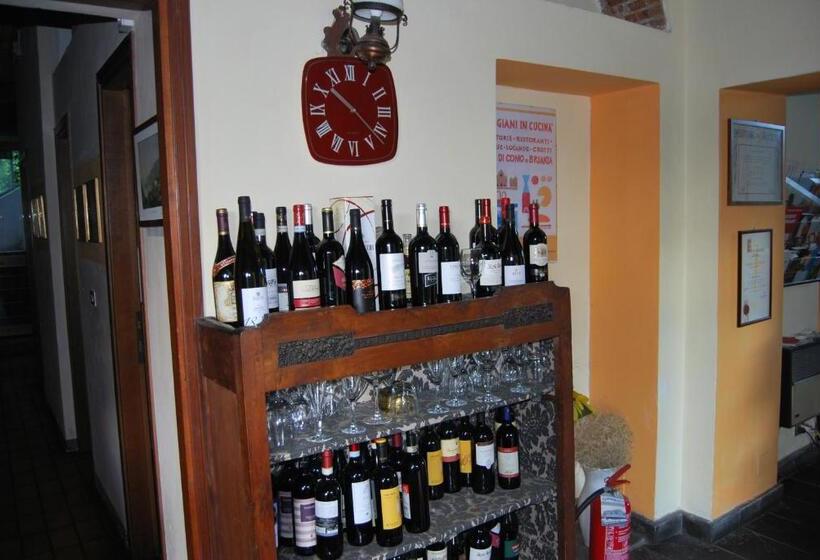 Отель Ristorante Albergo Arcade