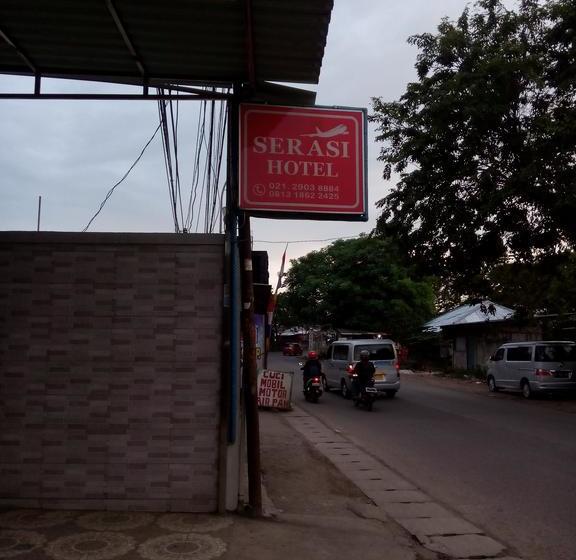 فندق Serasi