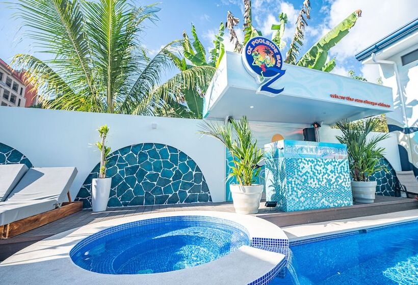 هتل & Sport Bar Oz