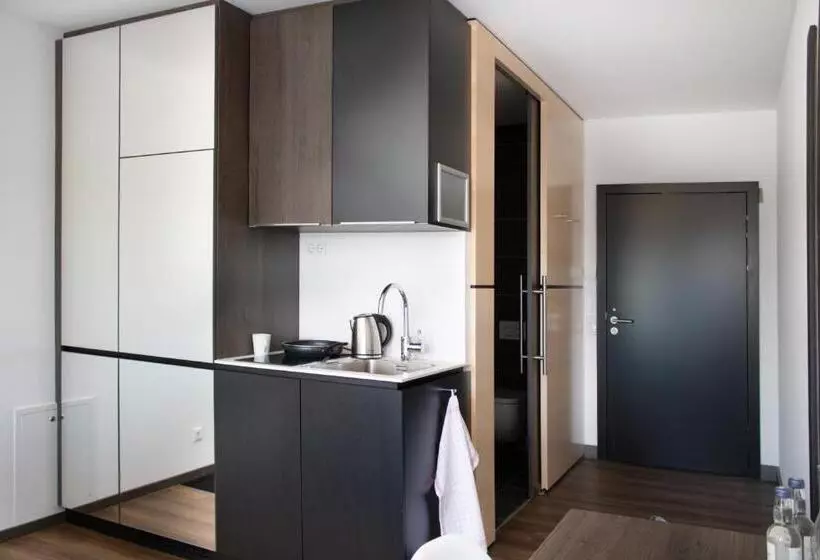 Ku Hotel By Wmm Hotels