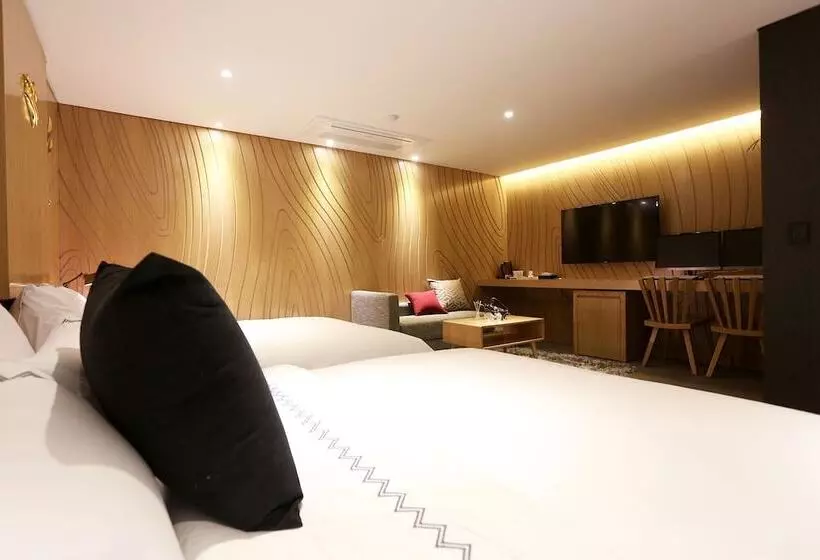 مُتل Bucheon Mari