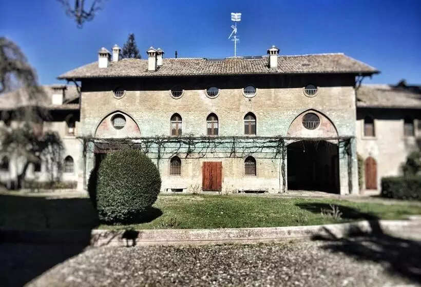 Aamiaismajoitus (B&B) Le Dimore De Il Borgo Del Balsamico
