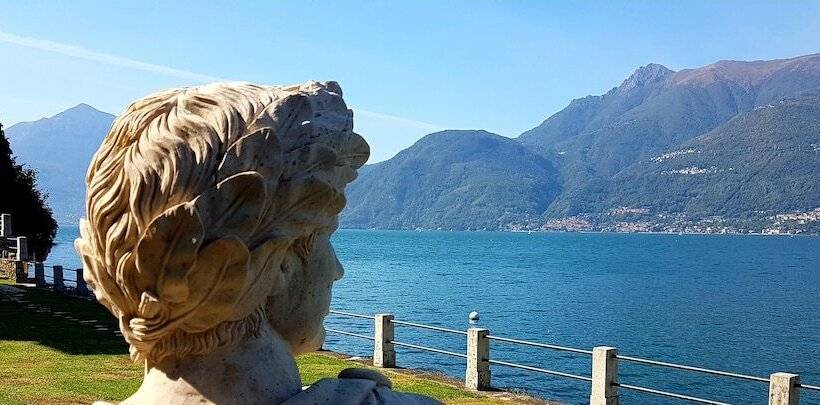 Bed and Breakfast Villa Marina Como Lake