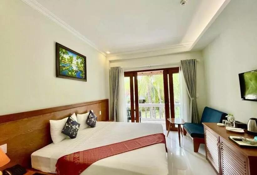 Four Oceans Beach Resort Bon Bien Mui Ne