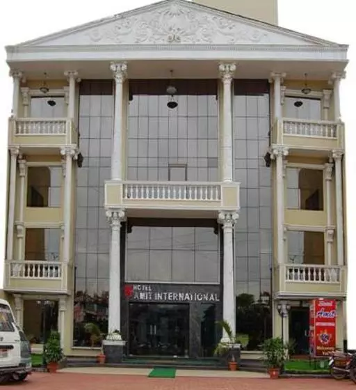 Hotelli Amit International
