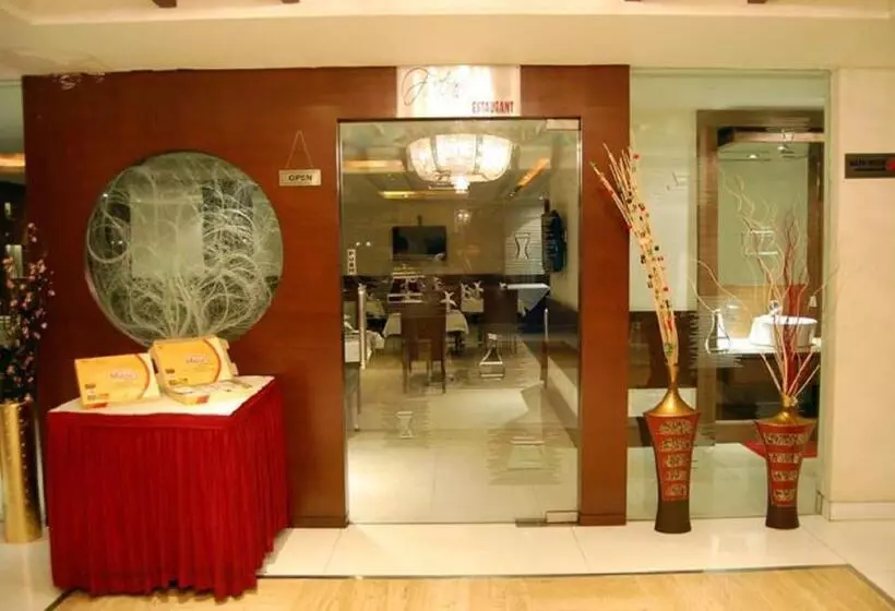 Hotelli Amit International
