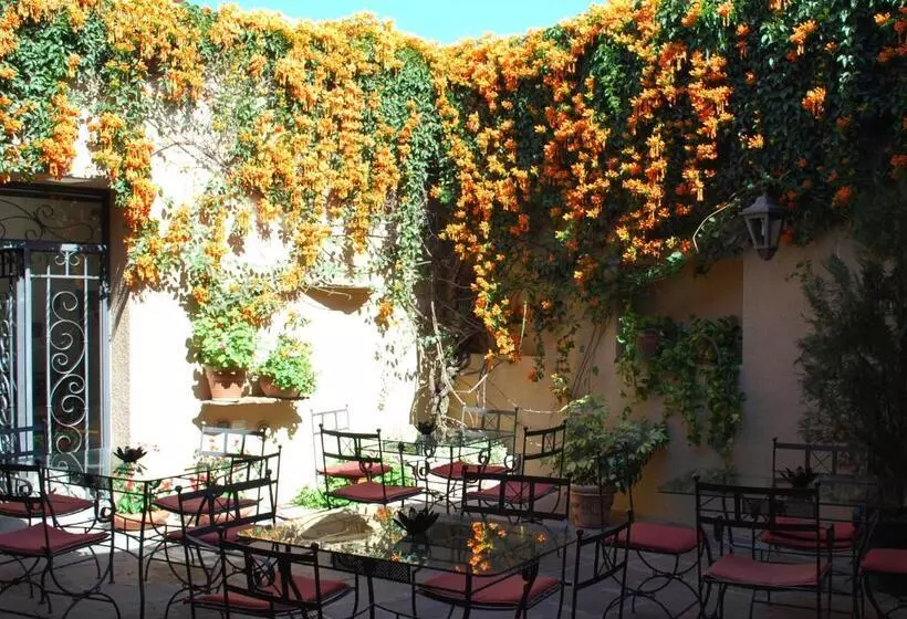 هتل Del Antiguo Convento