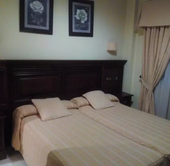 Hotel Don Carlos