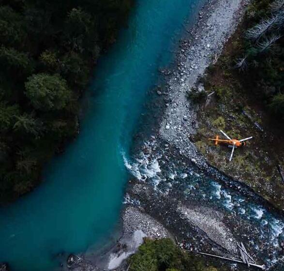 هتل Eleven Revelstoke Lodge