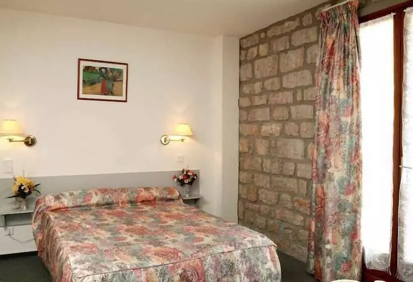 ホテル Hôtel Chante Perdrix