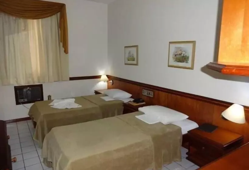 Hotelli Premier