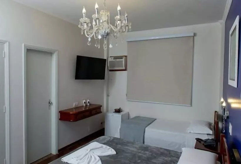 Hotelli Premier