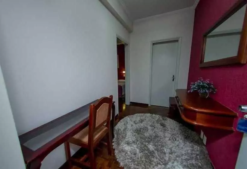 Hotelli Premier