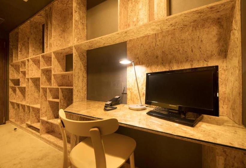 בית מלון כפרי Sendai Business