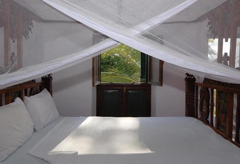 בית מלון כפרי The Old Boma