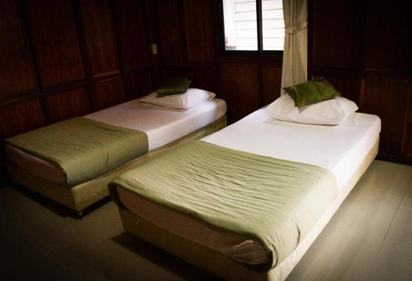 Rainbow House Resort