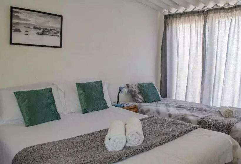 هاستل Element Riders Place Backpackers