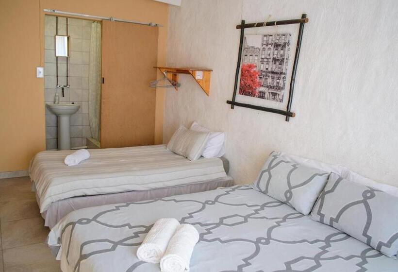 هاستل Element Riders Place Backpackers