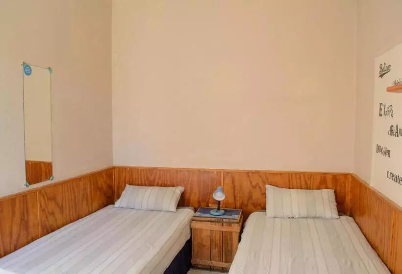 هاستل Element Riders Place Backpackers