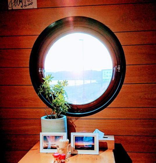 تختخواب و صبحانه Good Morning Zaimokuza