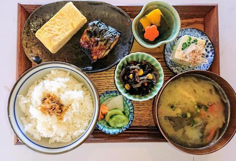 تختخواب و صبحانه Good Morning Zaimokuza