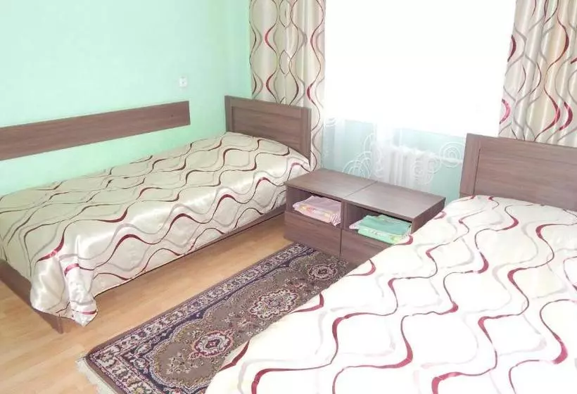 هتل Akademicheskaya
