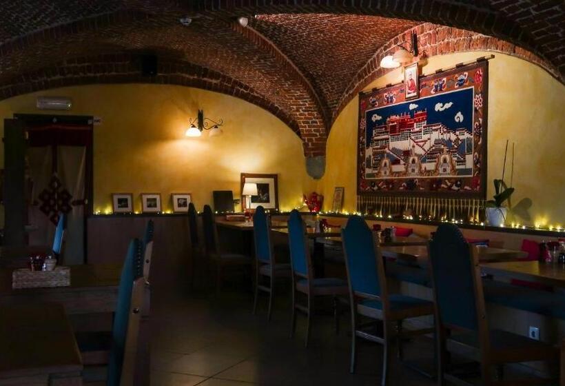 בית מלון כפרי Dharma City