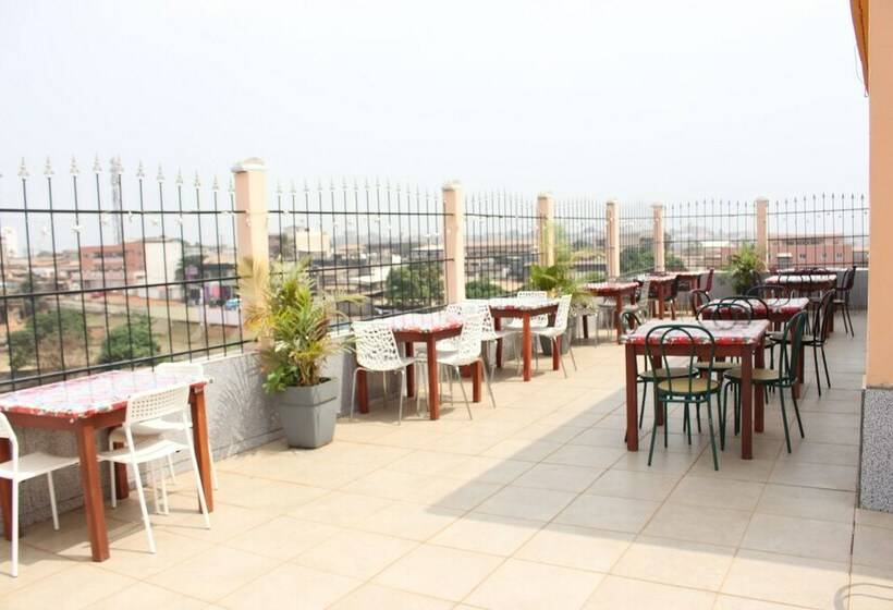 هتل Luxxor Hôtel