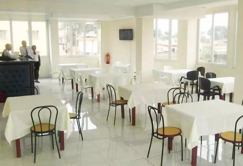 هتل Luxxor Hôtel