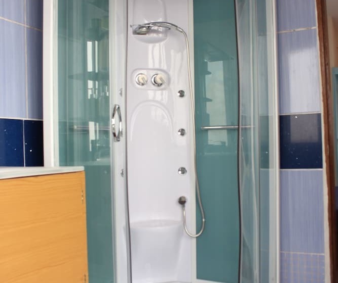 هتل Luxxor Hôtel