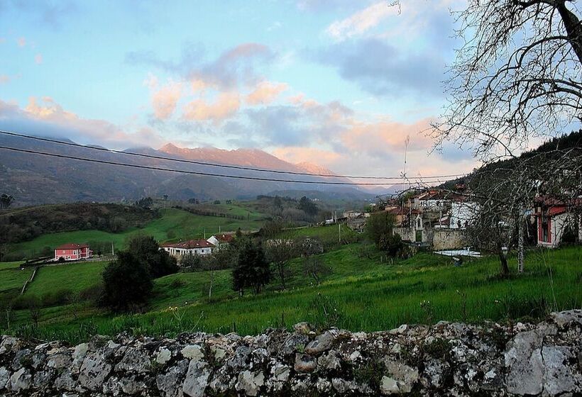 Hotel Rural Valleoscuru