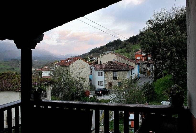 Hotel Rural Valleoscuru